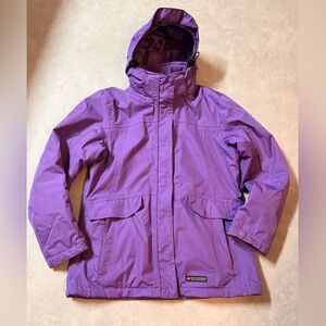 Purple Jacket. Fall Winter. Medium. Many features.